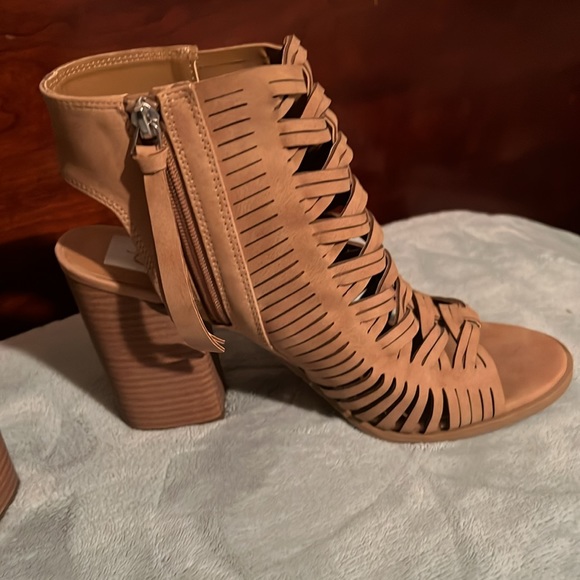 Dolce Vita Tan Open Toe Amina Block Heel Sandals size 9 - Picture 3 of 8